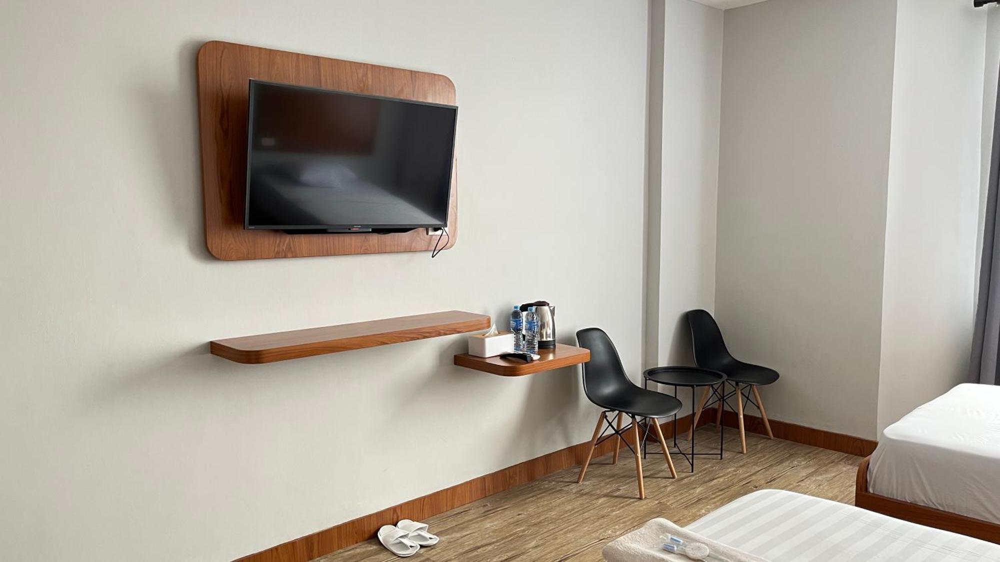 Reddoorz Premium At Jalan Diponegoro Lampung Otel Bandar Lampung Dış mekan fotoğraf