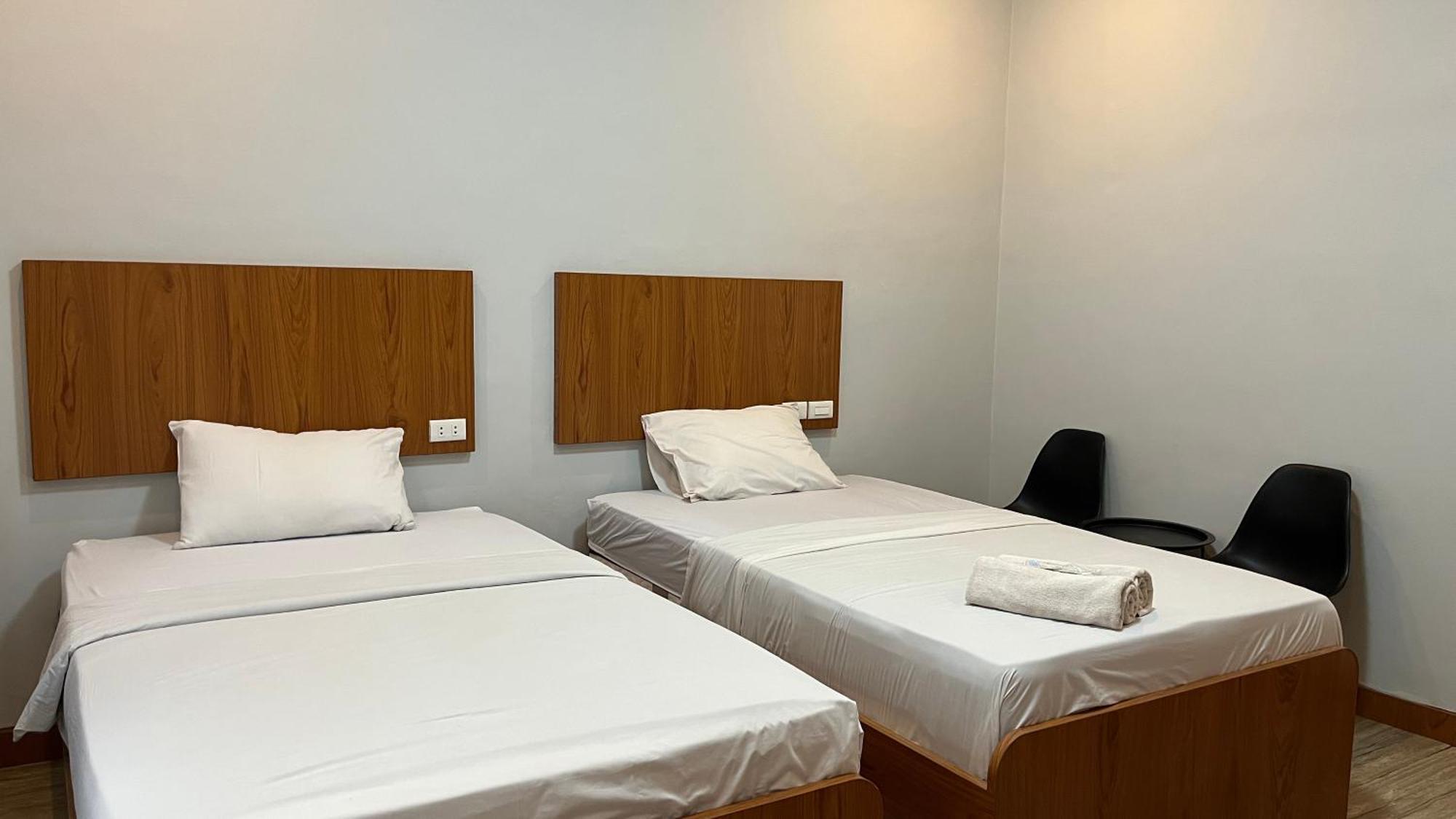 Reddoorz Premium At Jalan Diponegoro Lampung Otel Bandar Lampung Dış mekan fotoğraf